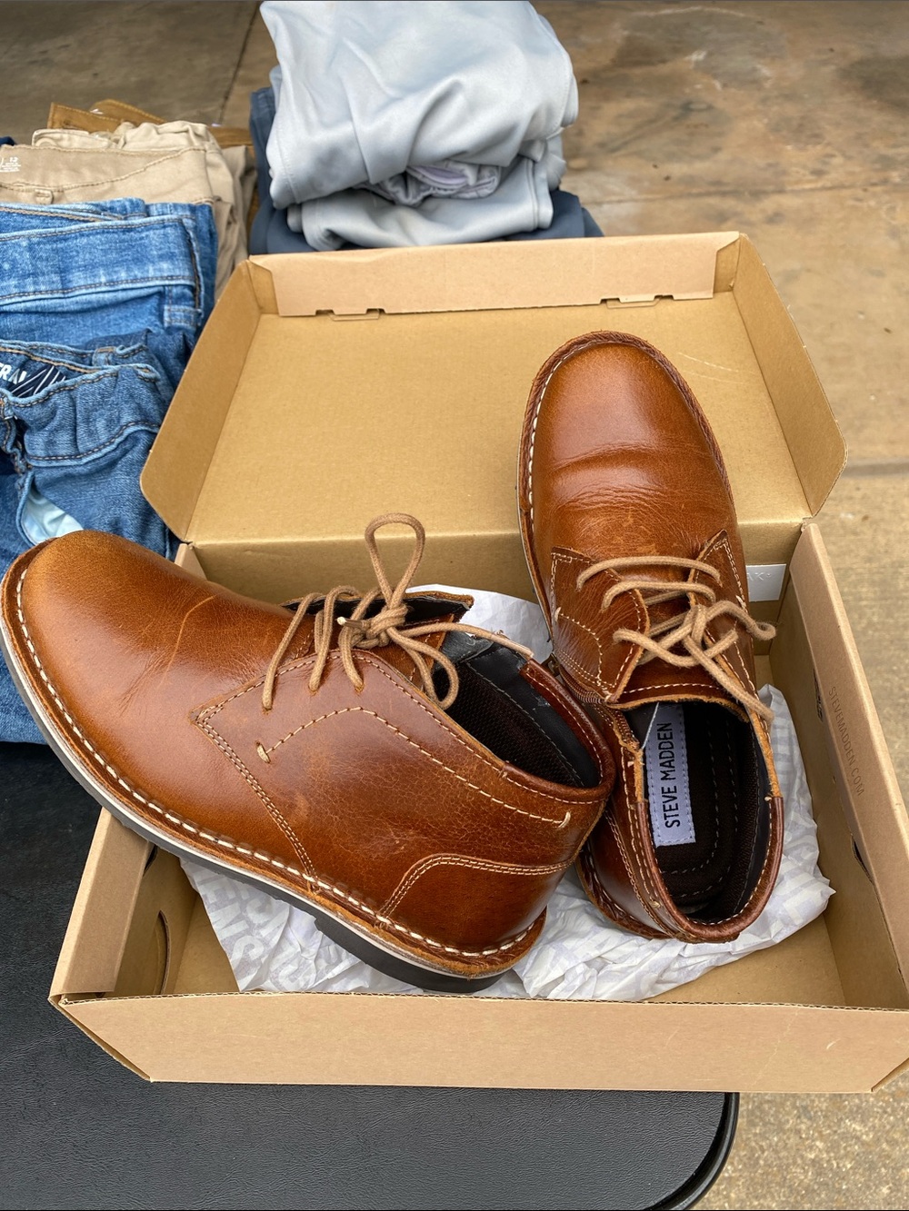 Steve Madden Men's Cognac Brown Leather Chukka Boots